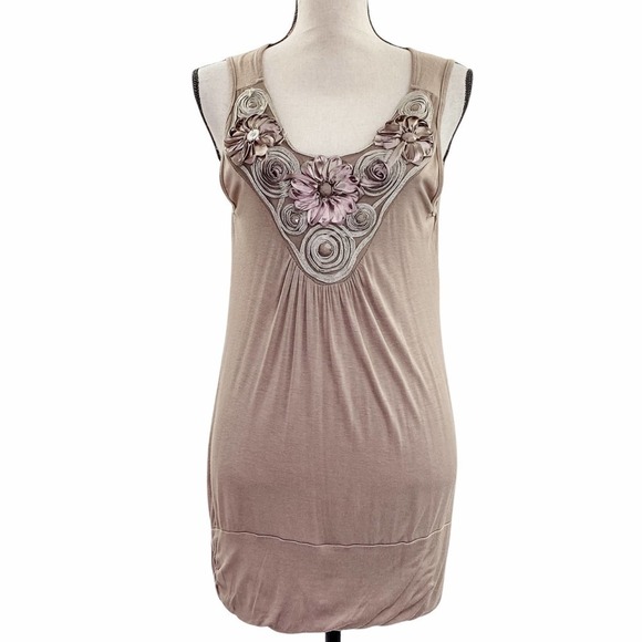 AGENDA Tan Embellished Beaded Sleeveless Blouse - Picture 1 of 10